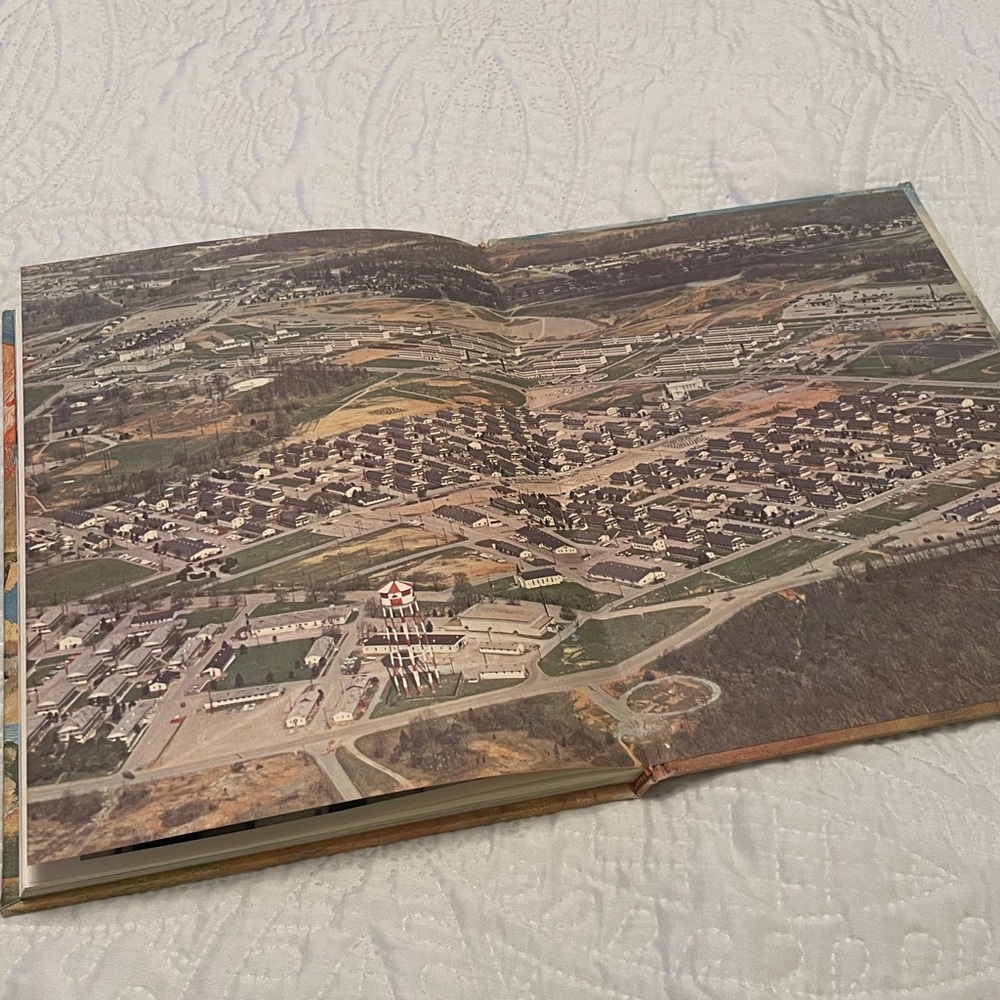 U.S. ARMY Training Center Armor Book Fort Knox, KY  1960’s Vintage Hardcover - Picture 12 of 14